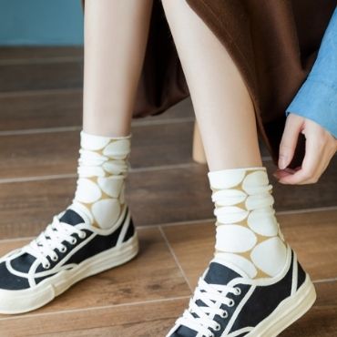 White Designed Slouch Socks in Bulk